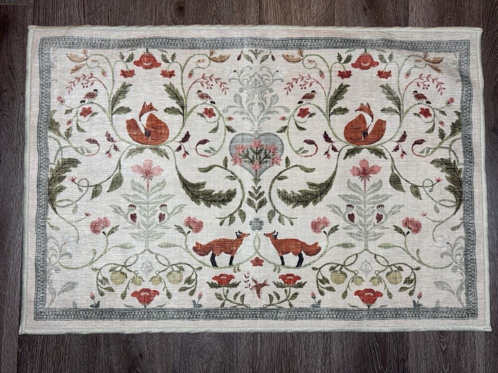 Ruggable Foxfen Ivory Multicolor Flatwoven Rug 2’ x 3’ Fox Animal